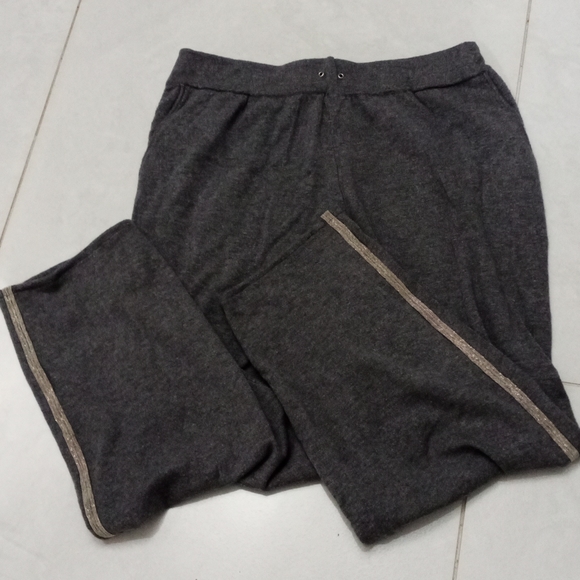 Jennifer Lopez Gray Stretch Pants With Jeweled Stripes ๐ - Picture 3 of 8